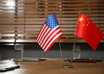 The Global Tech Rivalry: Decoding the US-China Struggle for Supremacy