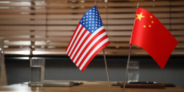 The Global Tech Rivalry: Decoding the US-China Struggle for Supremacy